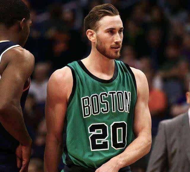 是一个鲜活 是一个鲜活