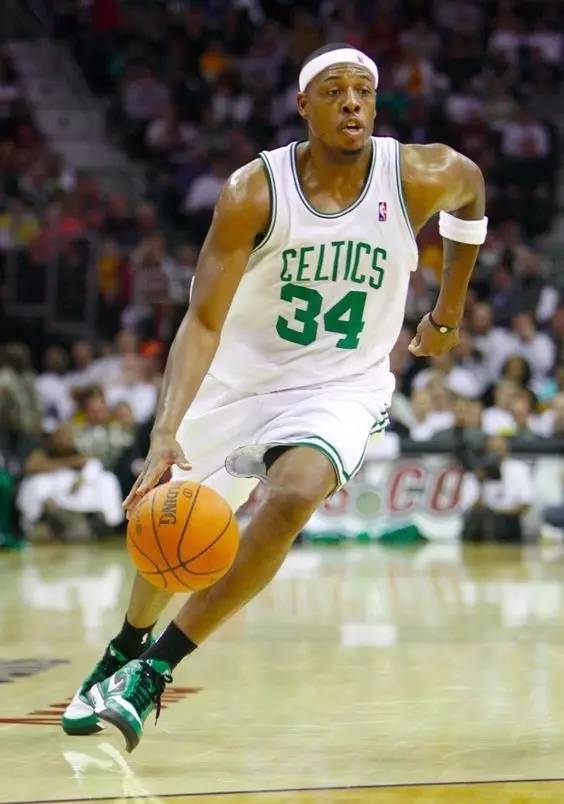 中距离与追 中距离与追