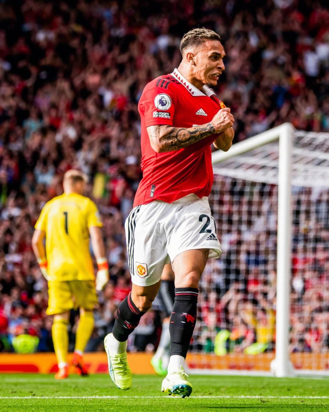 戏内公告与 戏内公告与